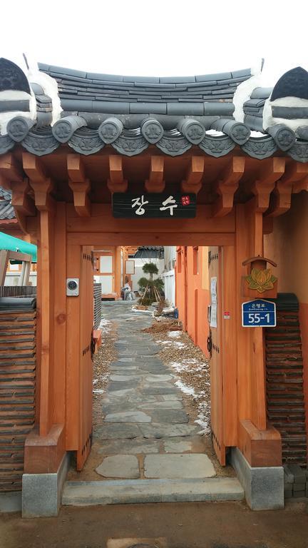 Hanok Guesthouse Jangsoo Jeonju Exterior foto